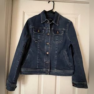 Jones New York Signature brand jean jacket. Size Petite/Medium. Blue denim.